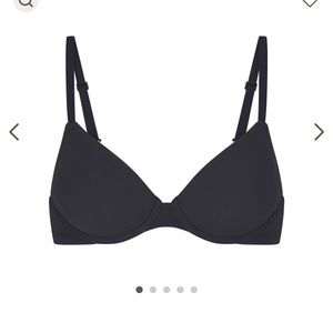 SKIMS Bra (Graphite)